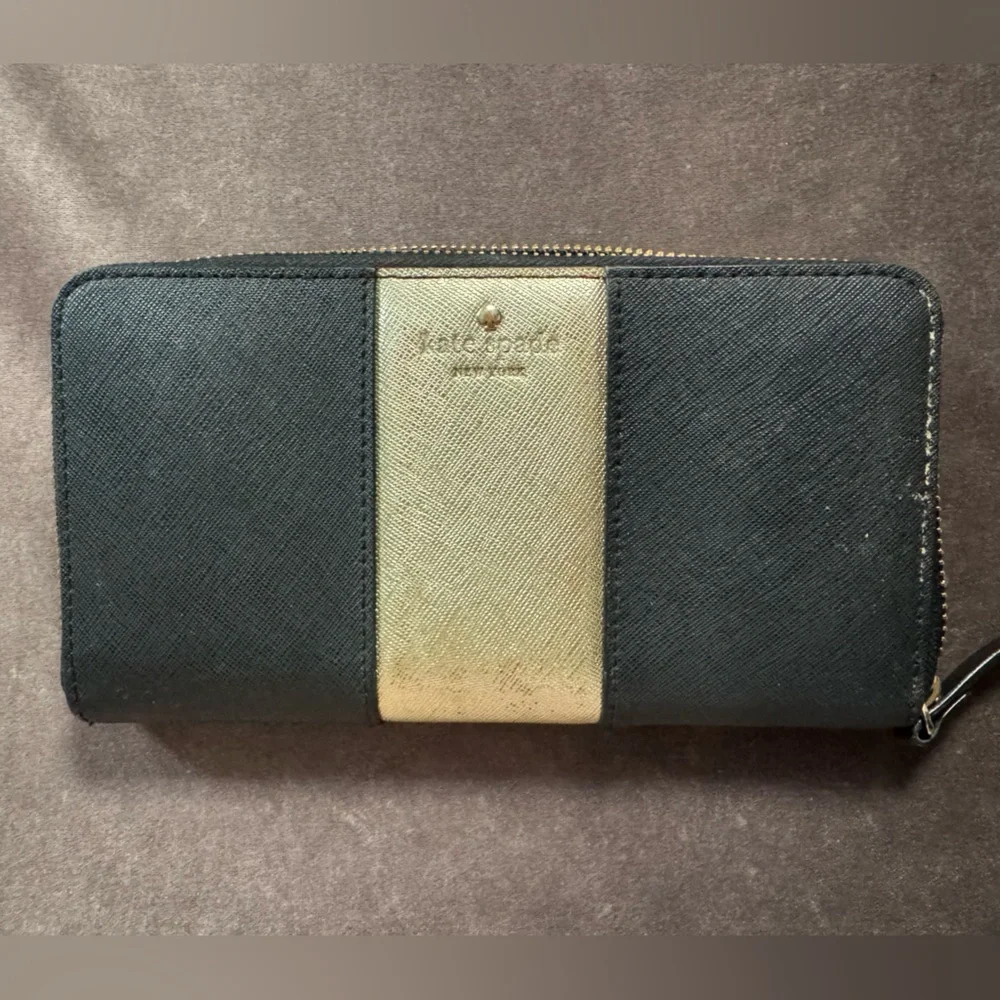 Kate Spade Black and Gold Wallet